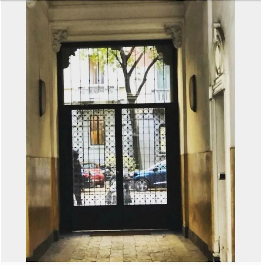 Casa Lu- Milano Centro Apartment
