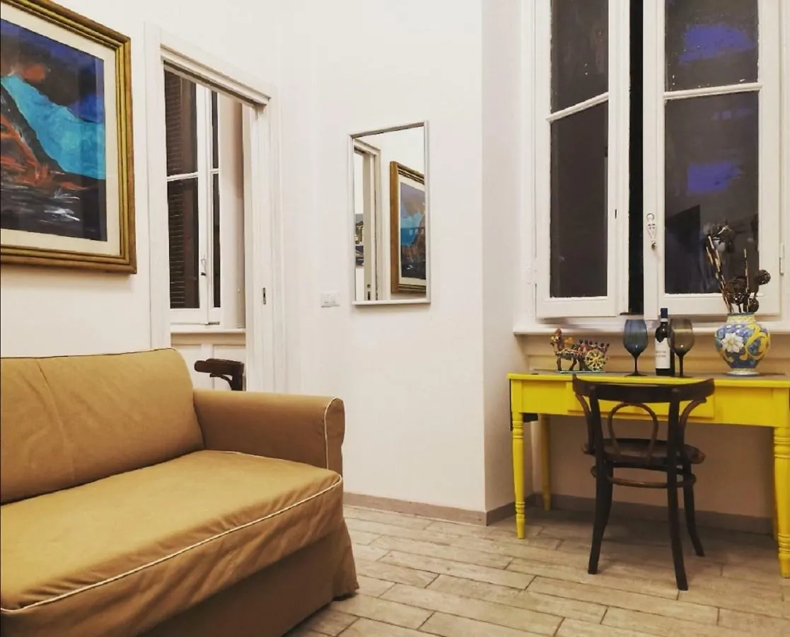 Casa Lu- Milano Centro Apartment 0*, Milan Italy